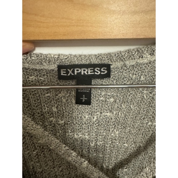 Express Sweater - Picture 3 of 5